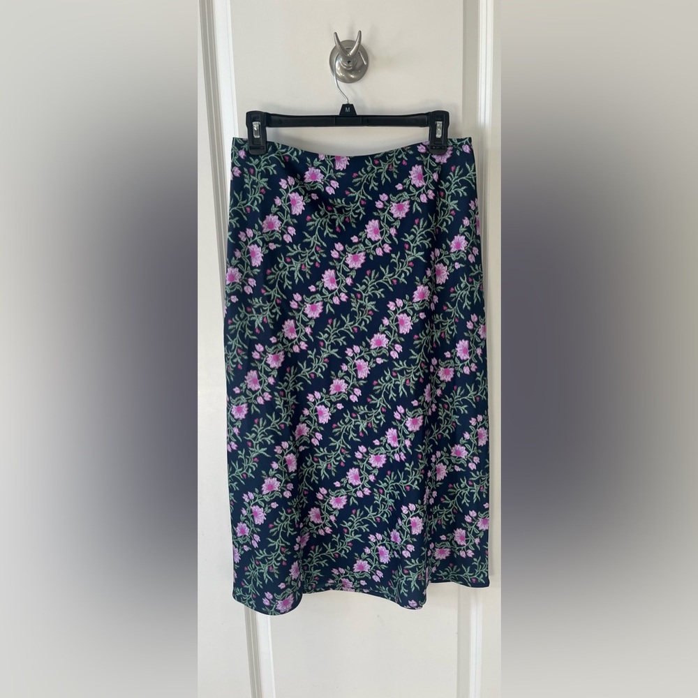 J Crew Floral Skirt Midi Blue Pink Purple Vine Medium NWT - Picture 9 of 9